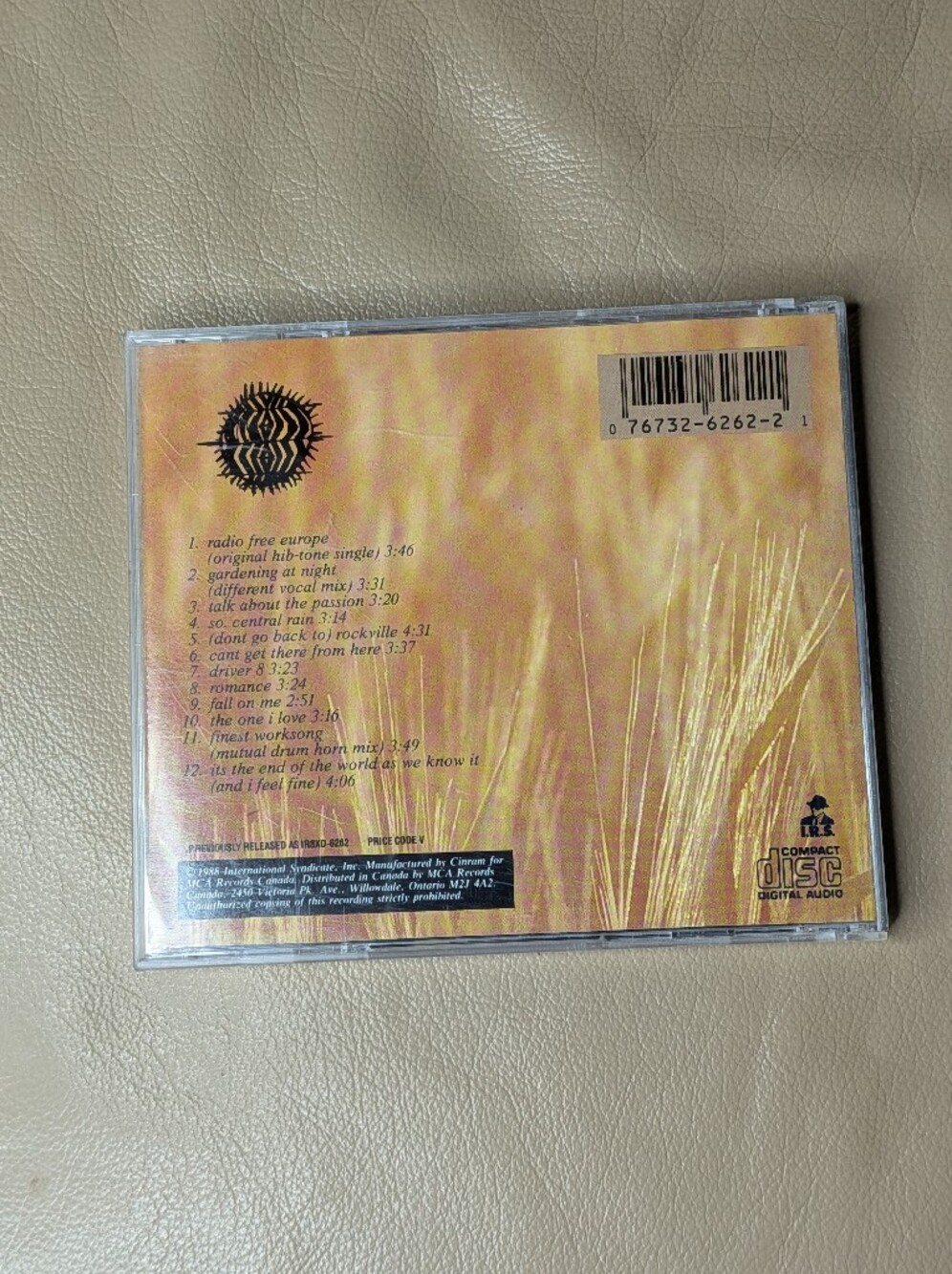 R.E.M. 'Eponymous' CD - Picture 2 of 5